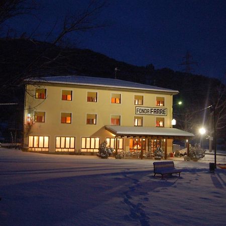 Fonda Farre Hotell Baró Exteriör bild